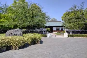 Gallery image