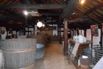 Gallery image