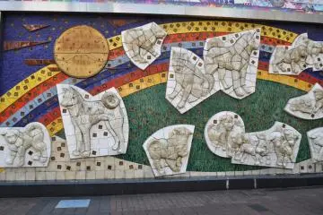 The Hachiko mural on the Japan Rail Station wall