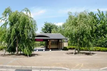 Gallery image