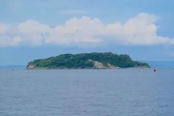 Sarushima, Kanagawa's Desert Island