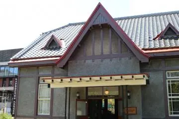 Gallery image