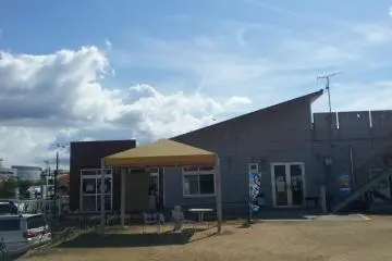Gallery image