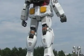 Photo: <a href="https://ja.wikipedia.org/wiki/%E3%83%95%E3%82%A1%E3%82%A4%E3%83%AB:Odaiba_Gundam_20090719.jpg" target="_blank" rel="noreferrer noopener nofollow">Vantey</a> / <a href="https://creativecommons.org/licenses/by-sa/3.0/deed.en" target="_blank" rel="noreferrer noopener nofollow">CC BY-SA 3.0</a>