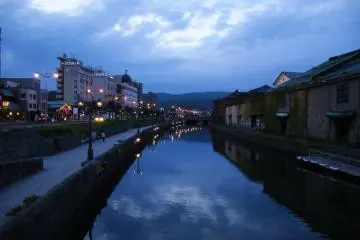 The canals at dusk