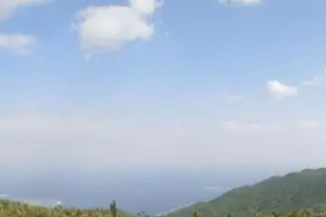 Panorama from the peak (520m) (Photo: Yuki Takata)