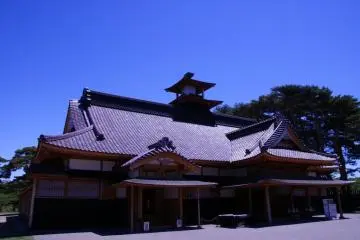 A closer look at the impressive building