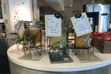 The different infused waters are a nice touch! (Photo: Kim B)