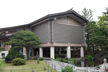 Gallery image