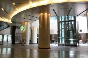 Sanno Park Tower entrance from the station (Photo: Erika Clark )