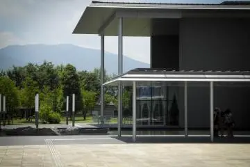 Gallery image