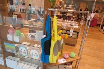 Gallery image