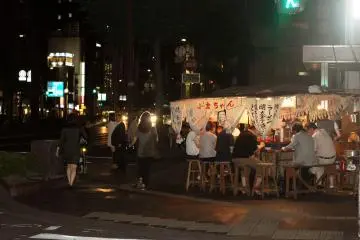 Kokin Chan, just one minute from Tenjin Station Exit 1