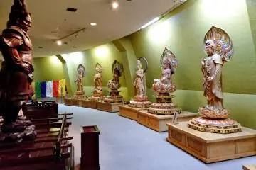 Gallery image