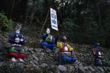 Momotaro's friends (Photo: Aichi Prefecture)