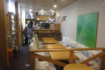 Gallery image