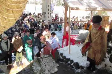 Praying for fertility (Photo: <a href="https://upload.wikimedia.org/wikipedia/commons/2/25/Hodare_Festival_2014_04.jpg" target="_blank" rel="noreferrer noopener nofollow">Wikimedia Commons</a>)