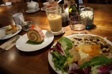 Cafe Mame-Hico in Sangenjaya