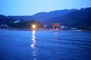 Cruise in & Around Hiroshima