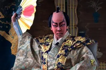 Dramatic makeup is used to great effect in kabuki (Photo: <a href="https://www.flickr.com/photos/lensonjapan/8724992177" target="_blank" rel="noreferrer noopener nofollow">lensonjapan</a> / <a href="https://creativecommons.org/licenses/by/2.0/" target="_blank" rel="noreferrer noopener nofollow">CC BY 2.0</a>)