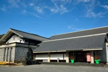 Paper-making in Kochi City