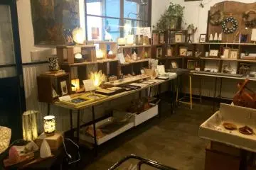 Gallery image