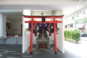 Gallery image
