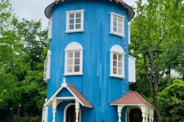 Gallery image