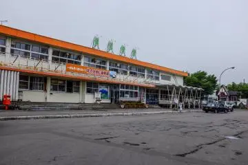 Gallery image