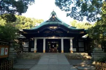 The main hall of Oji Shrine (Photo: <a href="https://commons.wikimedia.org/wiki/File:Oji_jinja_-_Honden.jpg" target="_blank" rel="noreferrer noopener nofollow">Myshkin / CC BY-SA 4.0</a>)
