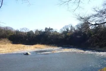 Kamanofuchi Park, Ome City (Photo: <a href="https://www.flickr.com/photos/kameyama-mie/16297649982/in/photolist-qQaHxd-qMWN4Q-28bysHs-gCXwtn-gCXE54-6GmV7s-gFfCh1-qxFaQf-pTf68b-qxELks-qxEDv5-qQarFJ-qQaeyY-qxMY5g-pTepUm-qxF2hb-qMX3gY-pTsJvx-qMVYpS-qMWQtE-qxF66A-qQ53fK-qMWavj-qxEJ2w-qxEtp5-qxErs7-qQ9yjf-qxFfEW-pTsu2x-qxMjjB-qxE5ah-qMVNbL-qxNc7B-qQe9fr-qQ4Xae-qMVVJw-gP5CcT-6GhSiR-8JwFWw-8JwGs3-8JtMBB-6GhQDi-6GmWFA-6GmTPm-6GhNYe-6GhVRT-6GhVEZ-6GmSt7-6GhW9r-6GmVo1" target="_blank" rel="noreferrer noopener nofollow">Kasadera</a> / <a href="https://creativecommons.org/licenses/by/2.0/" target="_blank" rel="noreferrer noopener nofollow">CC BY 2.0</a>)