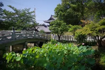 Okazaki-jinja and Konkaikomyo-ji