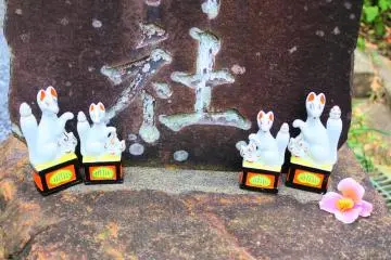 Inari figurines (Photo: 瀧 由里加)