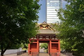 Entrance to Shiba Park (Photo: <a href="https://commons.wikimedia.org/wiki/File:Entrance_of_Shiba_Park.jpg" target="_blank" rel="noreferrer noopener nofollow">Irma2403 / CC BY-SA 3.0</a>)