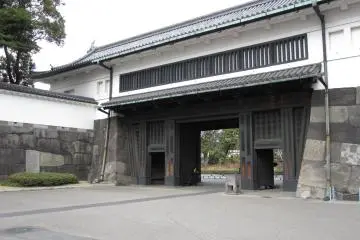 Ote-mon Gate (Photo: <a href="https://commons.wikimedia.org/wiki/File:Edo_castle_Ote-mon_01.JPG" target="_blank" rel="noreferrer noopener nofollow">Reggaeman / CC BY-SA 3.0</a>)