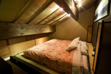 The single bedroom unit bedroom (Photo: Hurry Slowly)