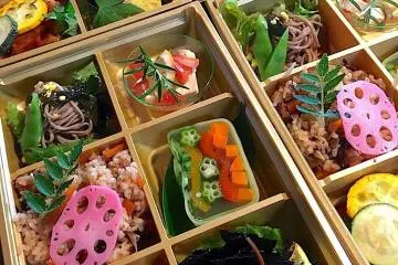 Colorful veggies are an aesthetically pleasing element (Photo: Hibi no Kate)