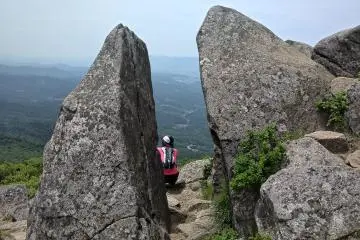 Climbing Mount Himekami