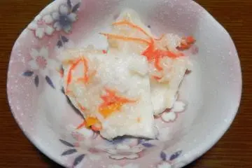 Kabura zushi (Photo: <a href="https://ja.m.wikipedia.org/wiki/%E3%83%95%E3%82%A1%E3%82%A4%E3%83%AB:%E3%81%8B%E3%81%B6%E3%82%89%E3%81%9A%E3%81%97.JPG" target="_blank" rel="noreferrer noopener nofollow">Ttaakkaco</a> / <a href="https://creativecommons.org/licenses/by-sa/4.0/deed.en" target="_blank" rel="noreferrer noopener nofollow">CC BY-SA 4.0</a>)