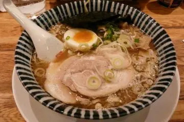 Sapporo ramen (Photo: <a href="https://commons.wikimedia.org/wiki/File:Sapporo_Ramen.JPG" target="_blank" rel="noreferrer noopener nofollow">Lmteo</a> / <a href="https://creativecommons.org/licenses/by-sa/3.0/deed.en" target="_blank" rel="noreferrer noopener nofollow">CC BY-SA 3.0</a>)