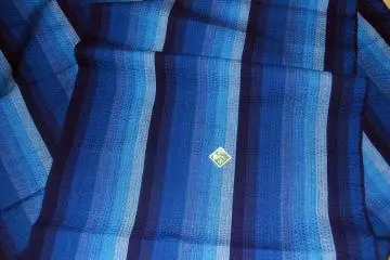 Awa-shijira cloth, Tokushima prefecture (Photo: <a href="http://nansaikoubou.blogspot.com/2012/11/blog-post_29.html" target="_blank" rel="noreferrer noopener nofollow">Image by nansaikoubou</a>)