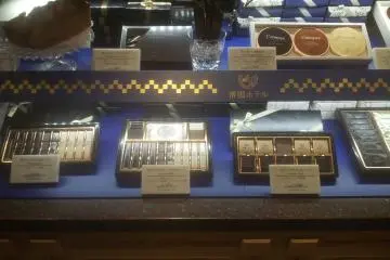 The sweet shop's products. (Photo: yujin.kim)