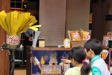 Autumn Treats in Kawagoe: Sweet Potato Chips