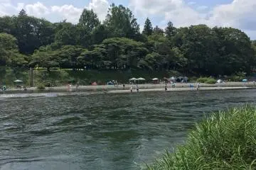Kamanofuchi Park (Photo: <a href="https://www.flickr.com/photos/mikkot02/50311449808" target="_blank" rel="noreferrer noopener nofollow">Mikhail Kotykhov </a> / <a href="https://creativecommons.org/licenses/by/2.0/" target="_blank" rel="noreferrer noopener nofollow">CC BY 2.0</a>)