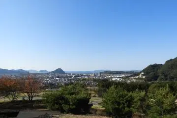 View from Togei no Mura Park  (Photo: Sarah Nishina | JT)