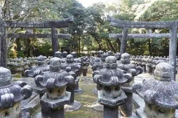 Lanterns at Tokoji (Photo: Sarah Nishina | JT)