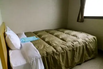 The big, comfy bed.