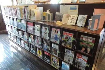 Gallery image