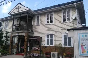 Gallery image