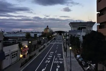 Gallery image